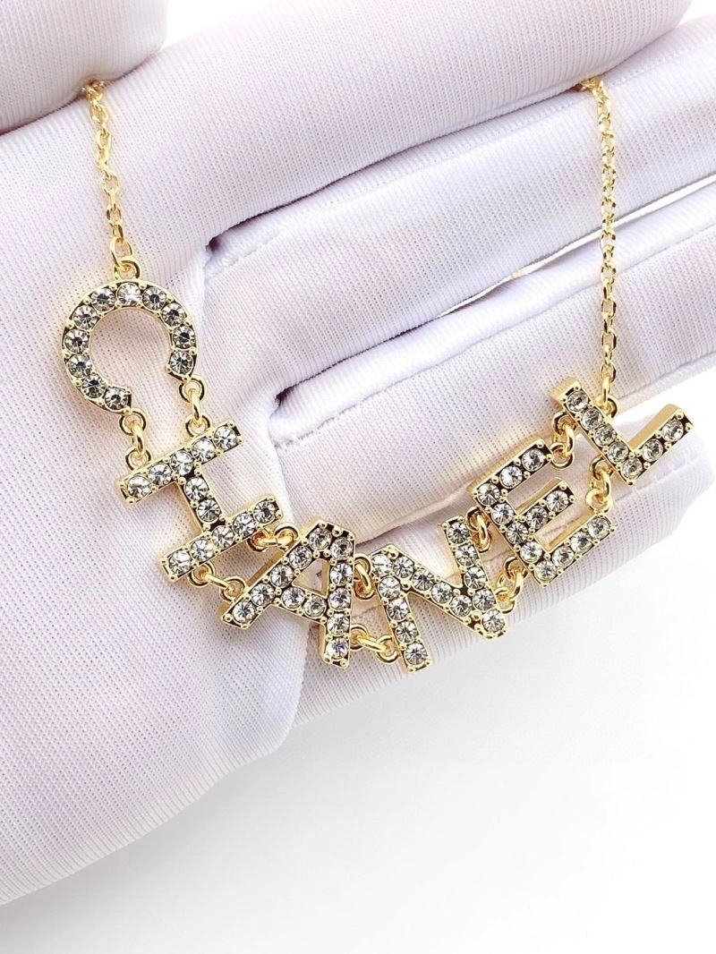 Chanel Necklaces Attractive 228649
