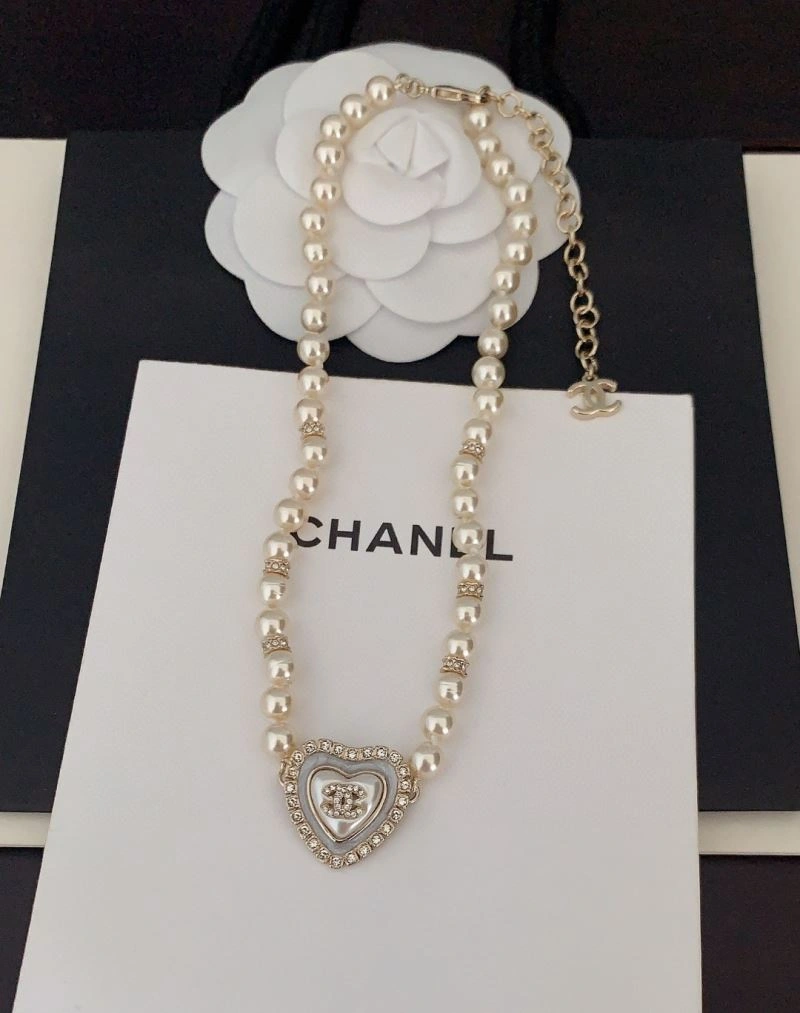 RelaxedFit Chanel Necklaces 228610