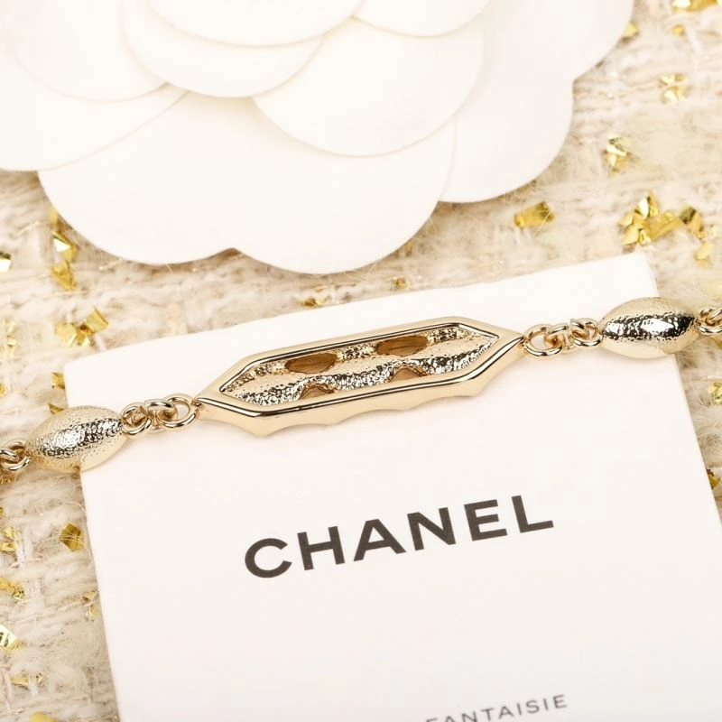 UrbanChic Chanel Necklaces 228600