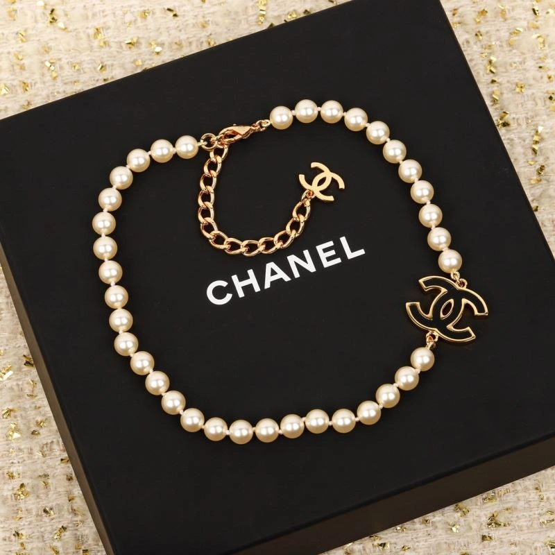 Chanel Necklaces Casual 228591