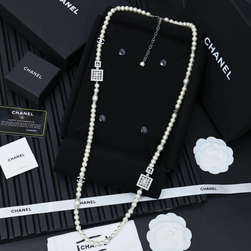 Casual Chanel Necklaces 228592
