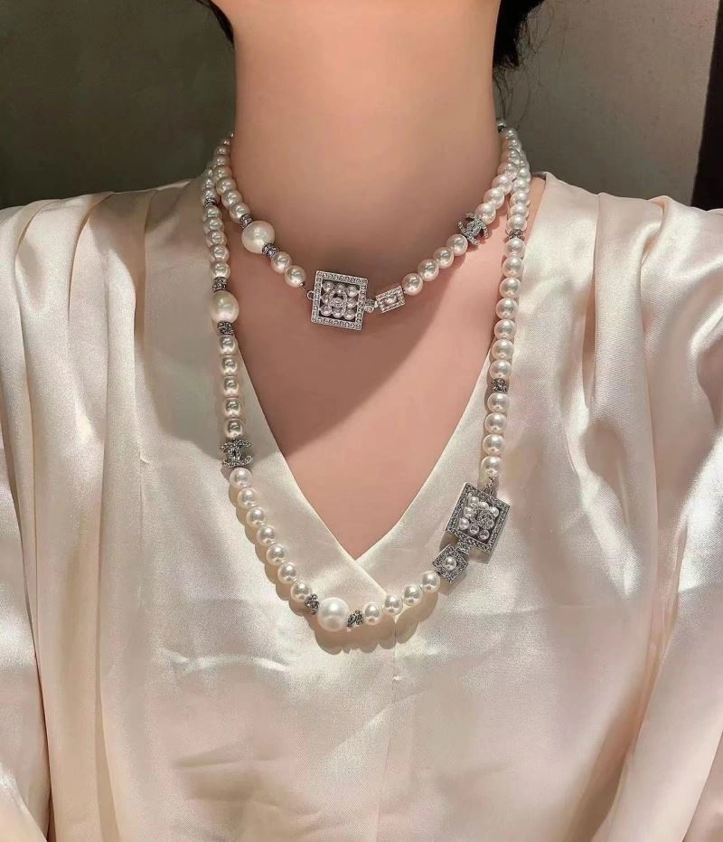 Casual Chanel Necklaces 228592