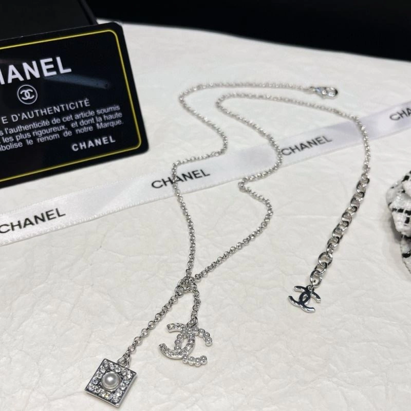 Premium Chanel Necklaces 228589