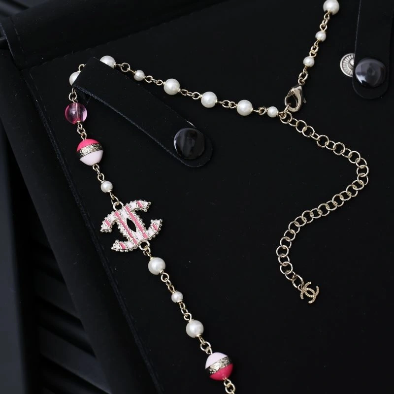 Chanel Necklaces Lightweight 228606