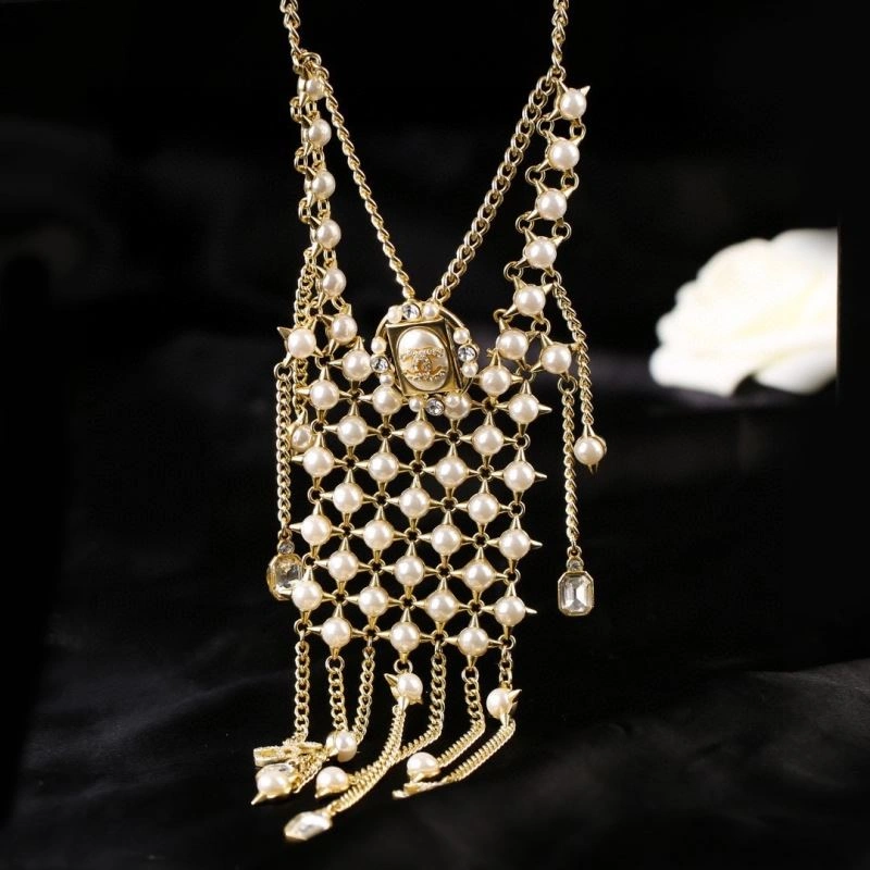 Breathable Chanel Necklaces 228586