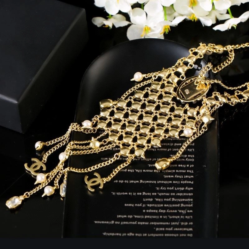 Breathable Chanel Necklaces 228586