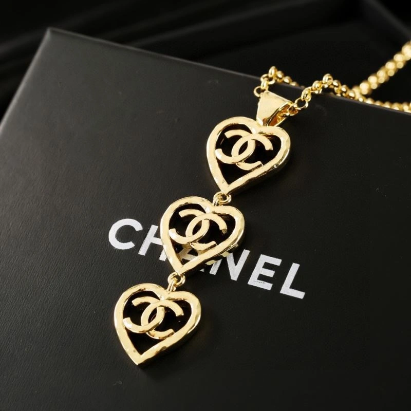 Chanel Necklaces Contemporary 228587