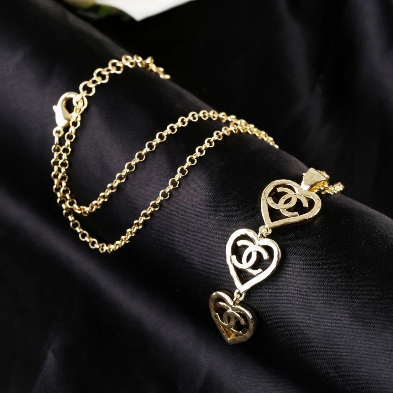 Chanel Necklaces Contemporary 228587