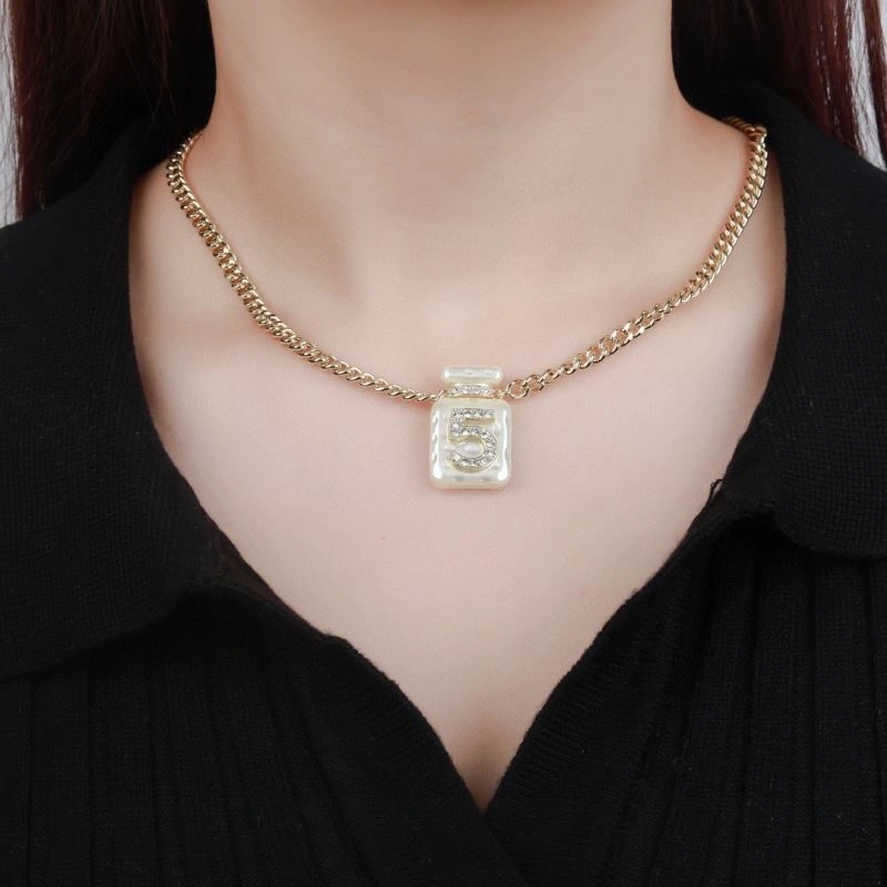 Chanel Necklaces Tailored 228615