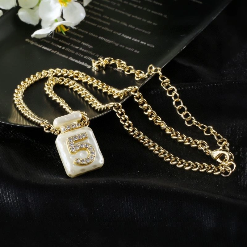 Chanel Necklaces Tailored 228615