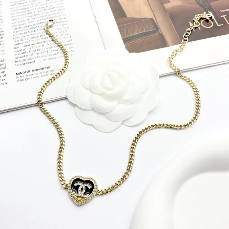Sporty Chanel Necklaces 228603