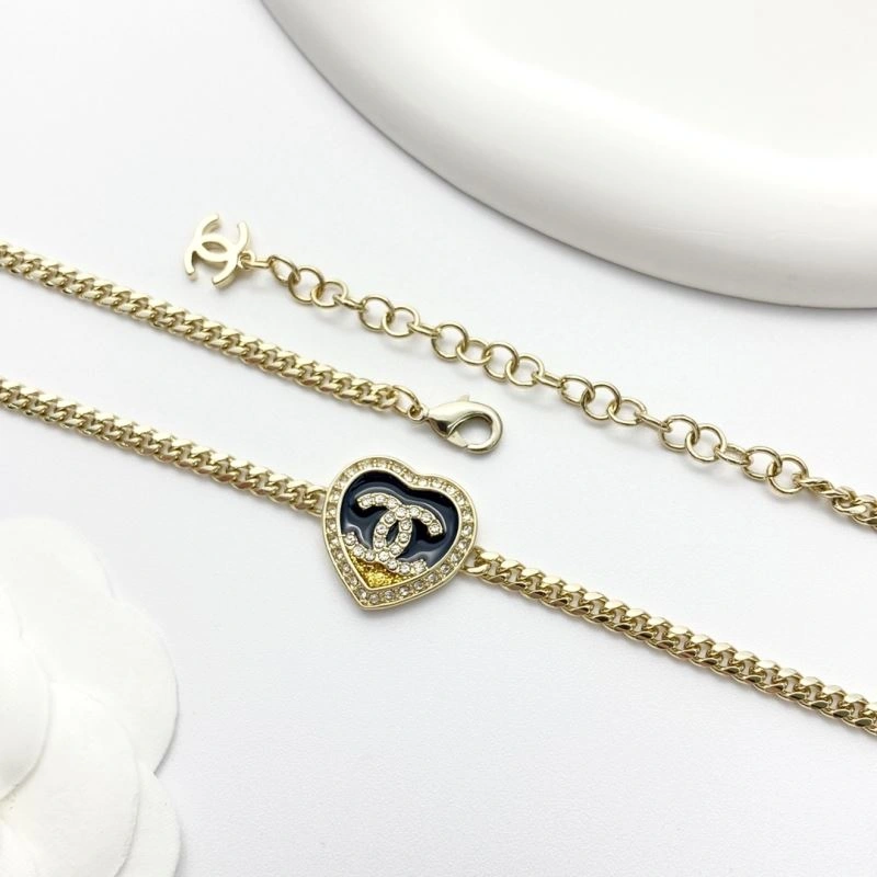 Sporty Chanel Necklaces 228603