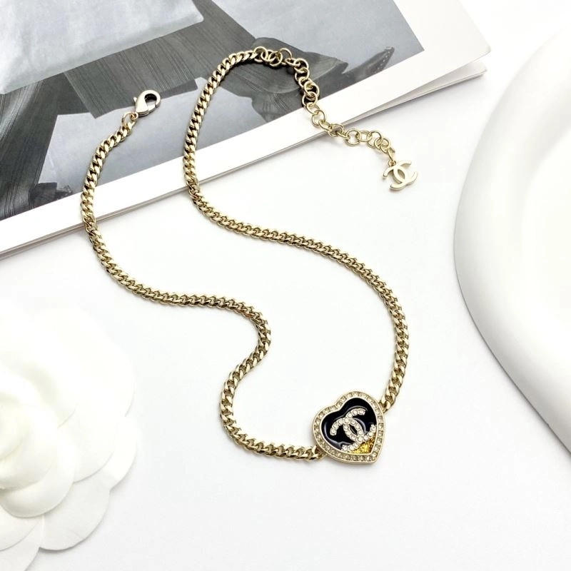Sporty Chanel Necklaces 228603