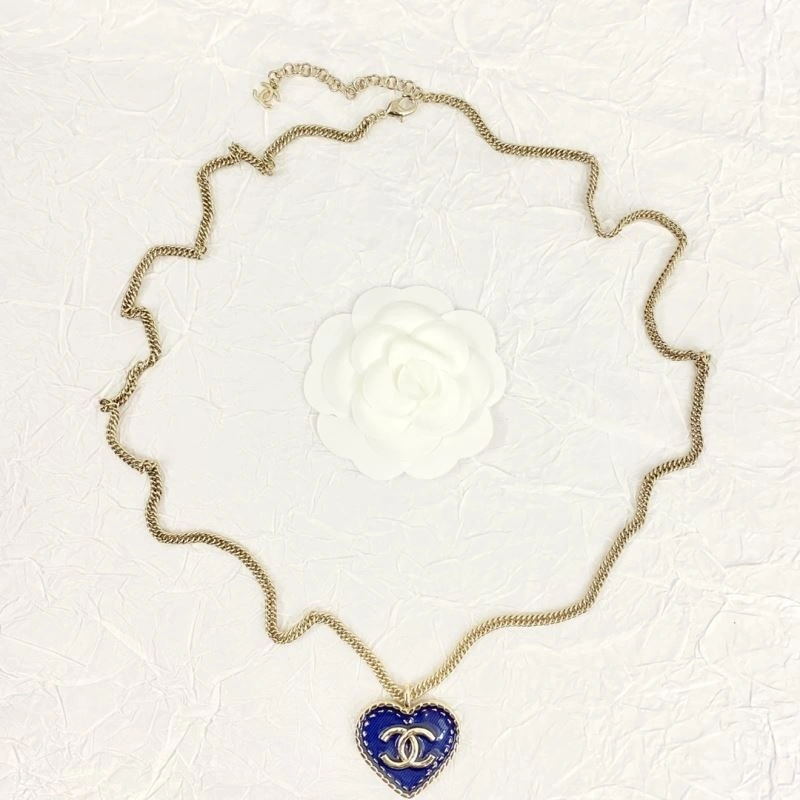 Chanel Necklaces Chic 228572