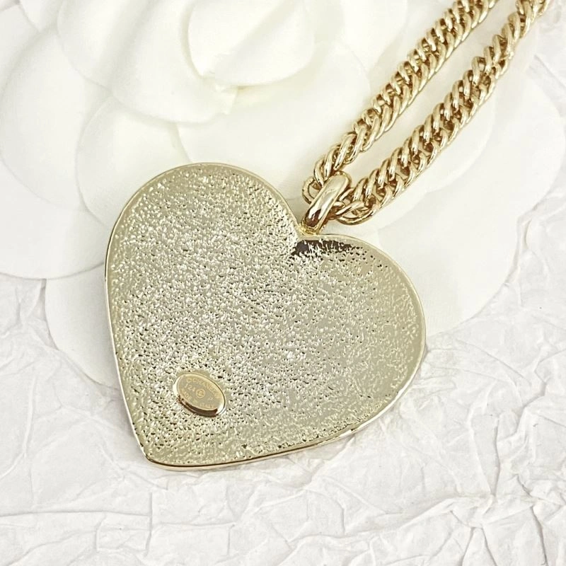 Chanel Necklaces Chic 228572