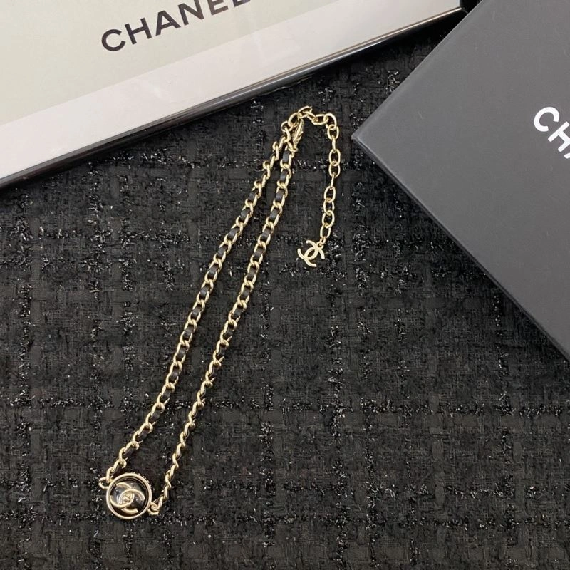 Chanel Necklaces Bright 228626