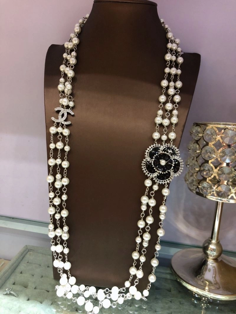 HighPerformance Chanel Necklaces 228640