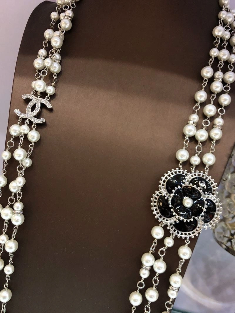 HighPerformance Chanel Necklaces 228640