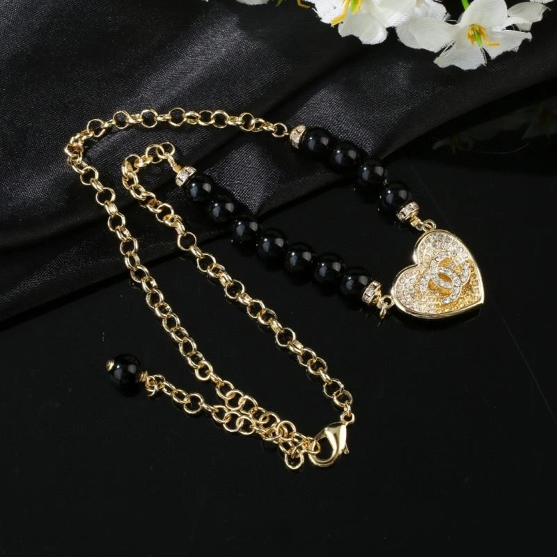 Chanel Necklaces Refined 228566