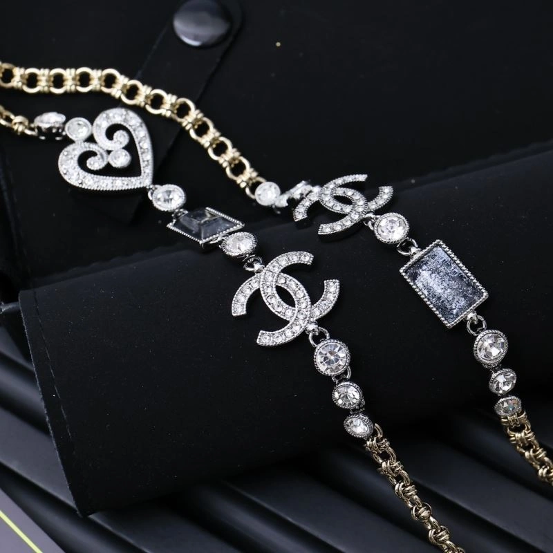 Chanel Necklaces Cozy 228553