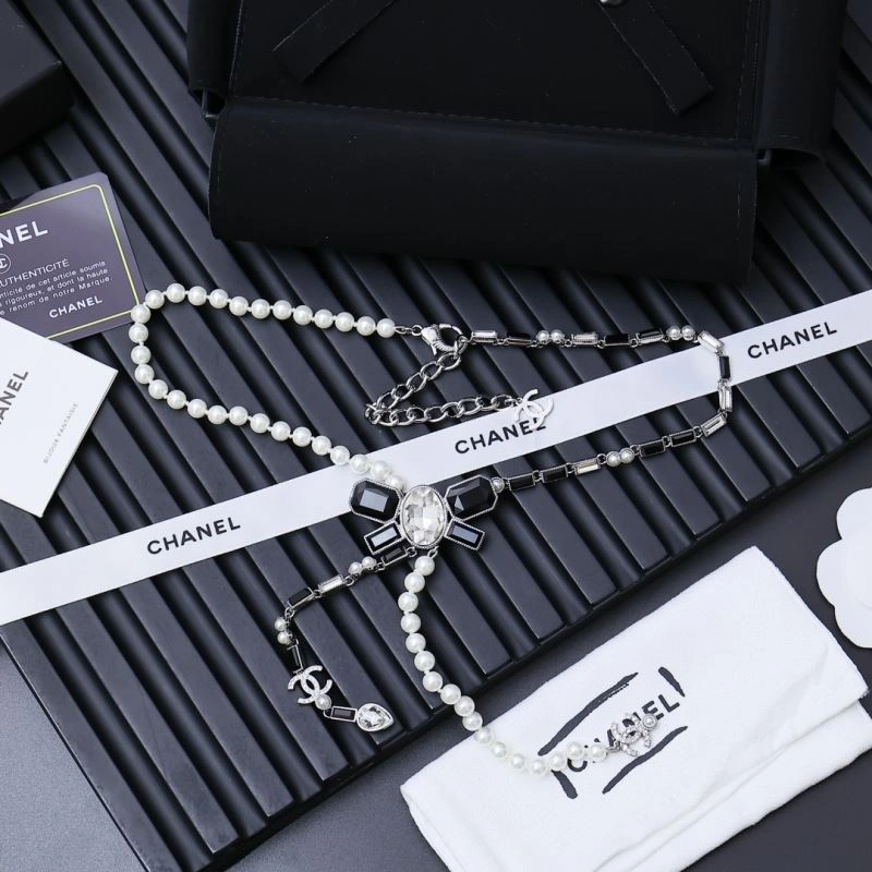 Chanel Necklaces Lightweight 228574