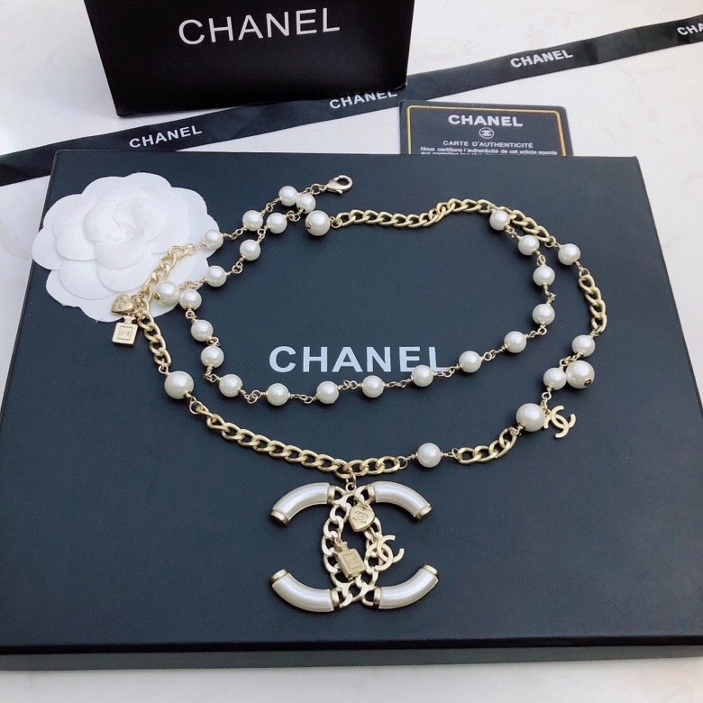 Chanel Necklaces Chic 228714
