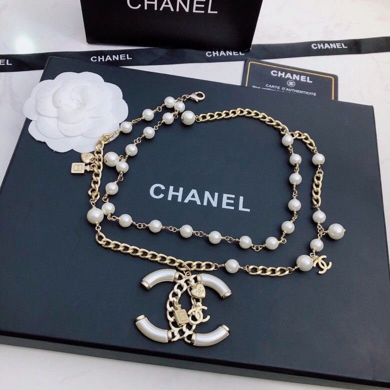 Chanel Necklaces Chic 228714
