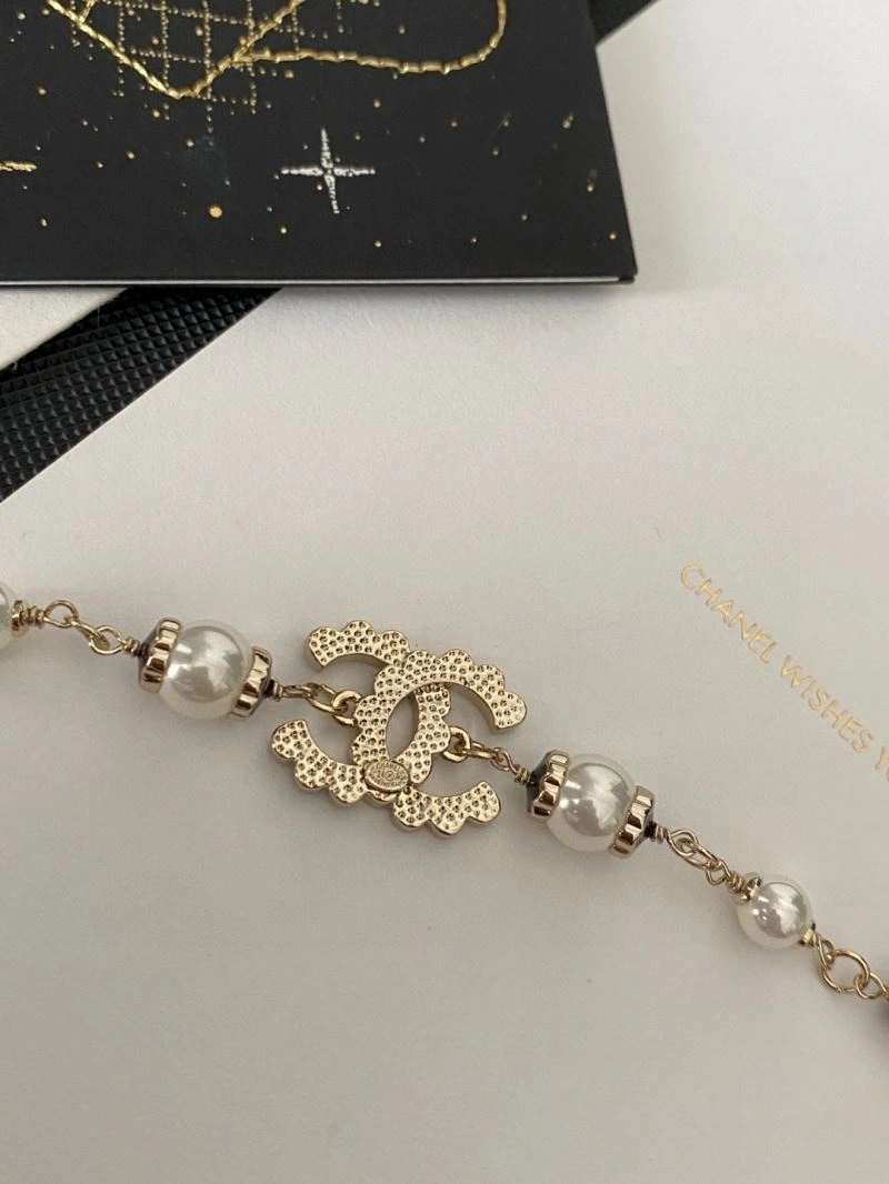 FashionForward Chanel Necklaces 228543