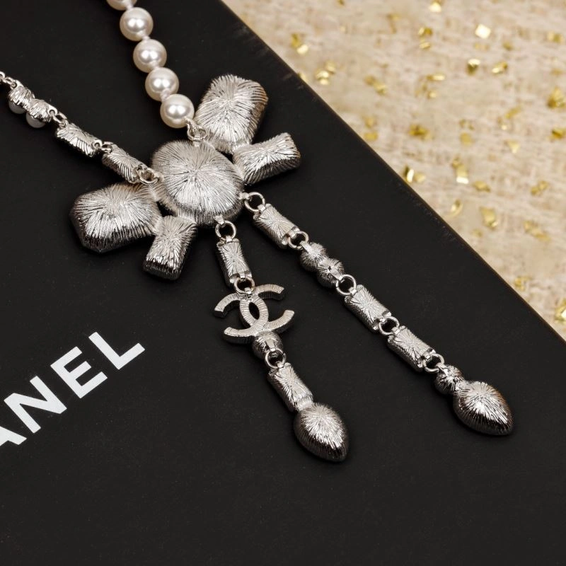 Chanel Necklaces Trendsetting 228545