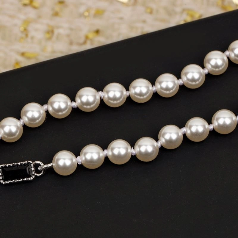 Chanel Necklaces Trendsetting 228545