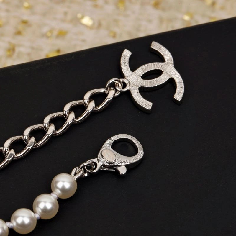 Chanel Necklaces Trendsetting 228545