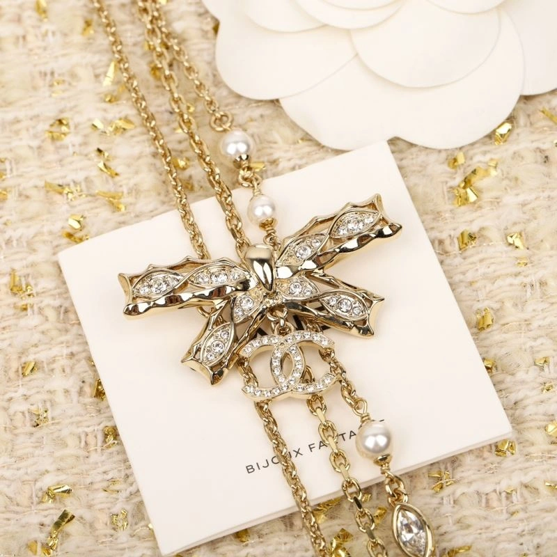 Chanel Necklaces Elegant 228596