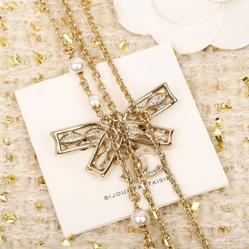 Chanel Necklaces Elegant 228596