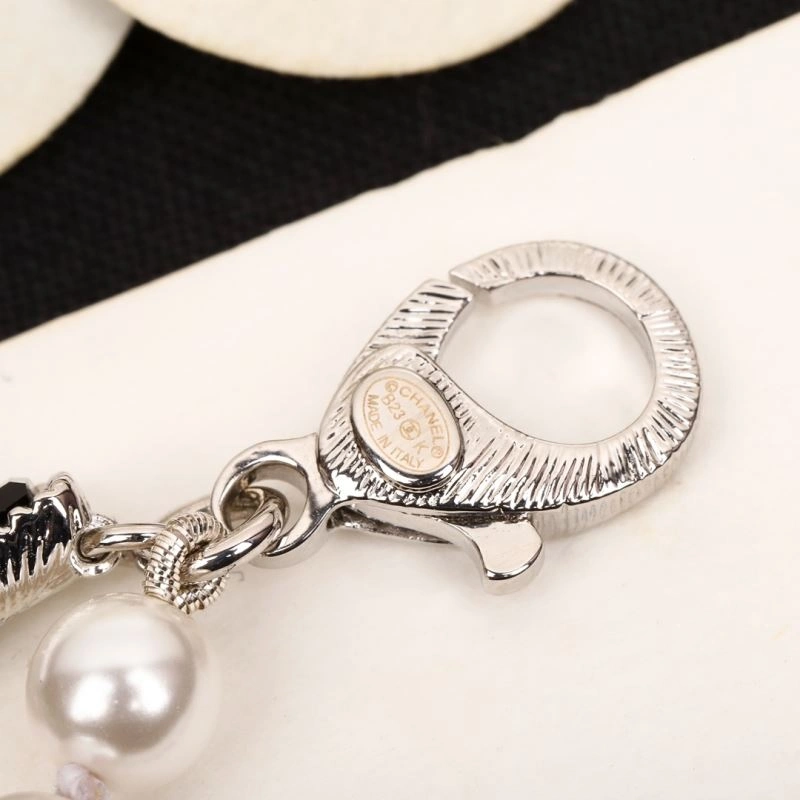 HighPerformance Chanel Necklaces 228578