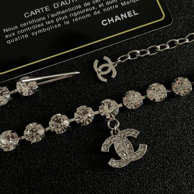 Resilient Chanel Necklaces 228549