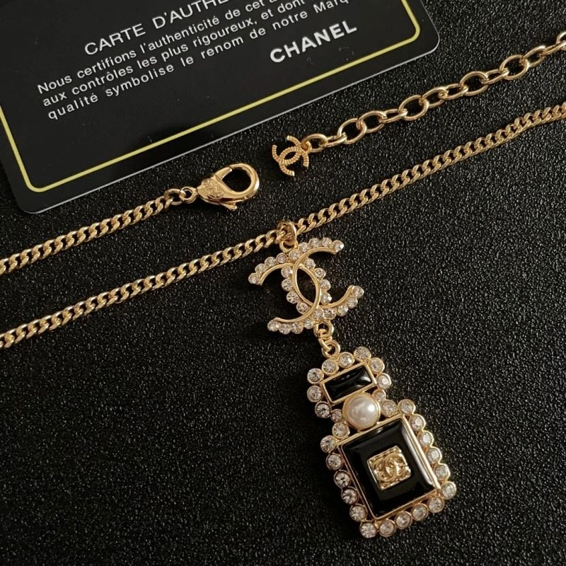 Youthful Chanel Necklaces 228625