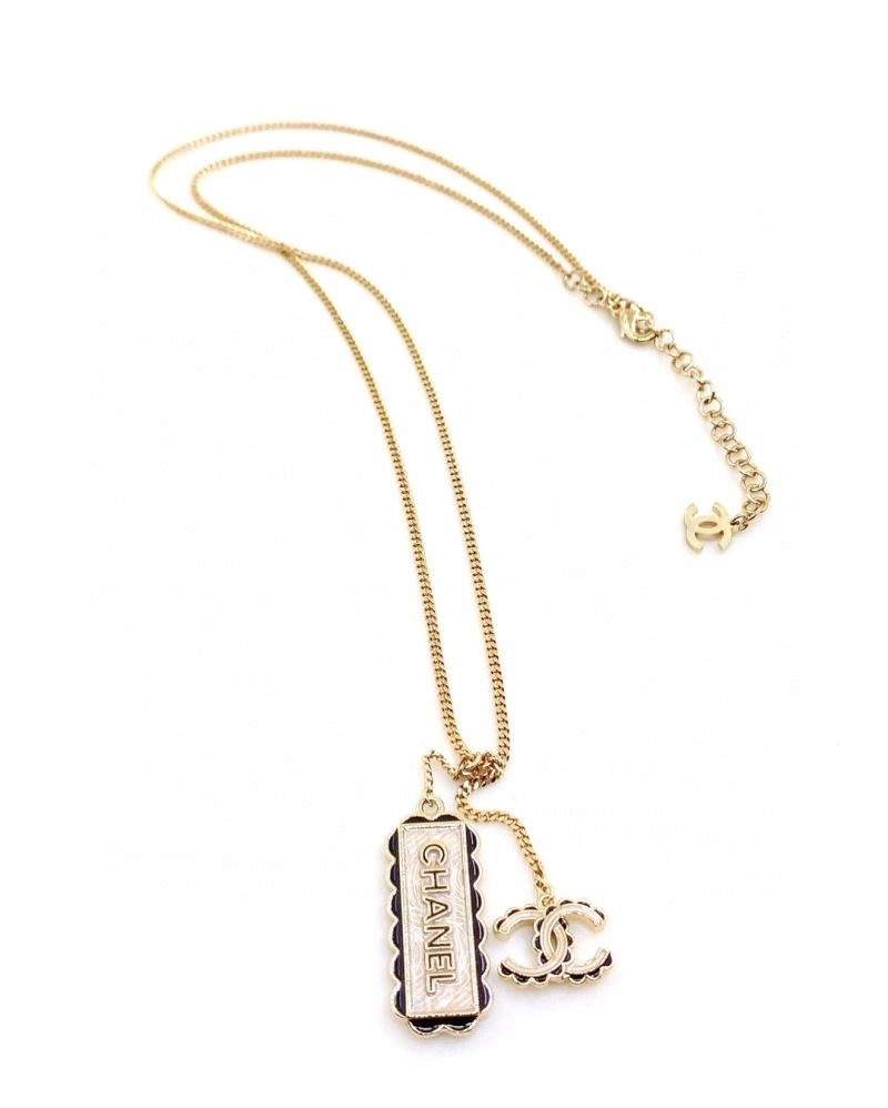 Chanel Necklaces Modern 228522