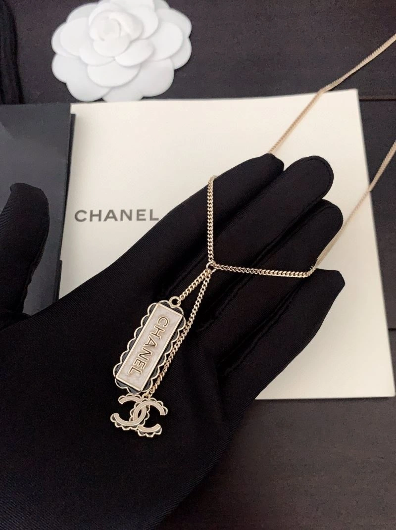 Chanel Necklaces Modern 228522