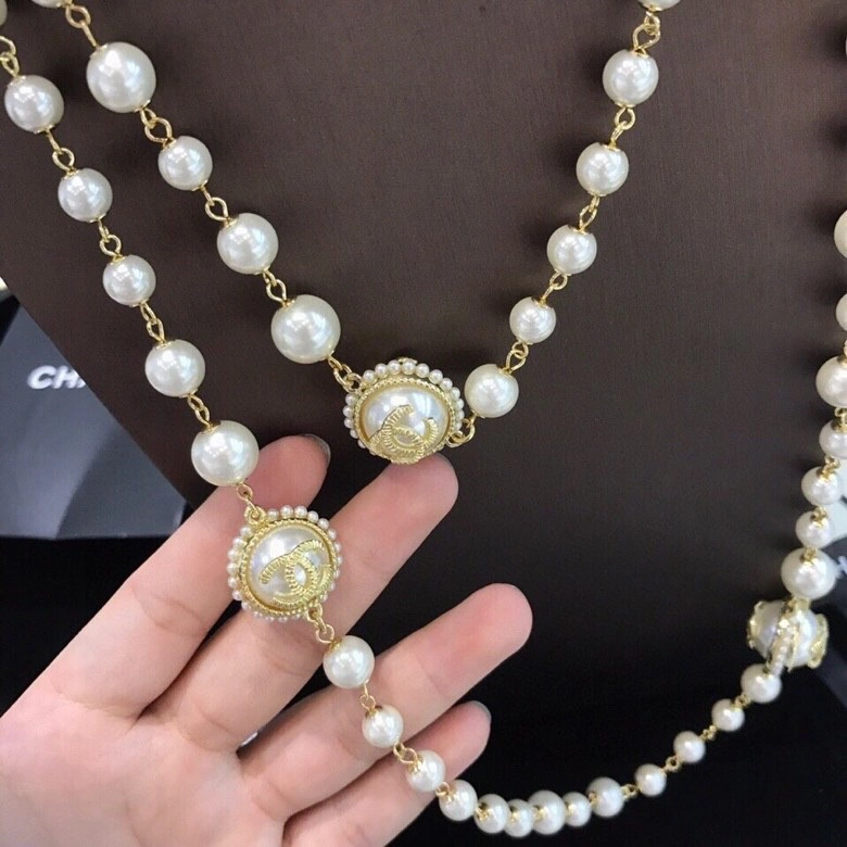 Casual Chanel Necklaces 228514