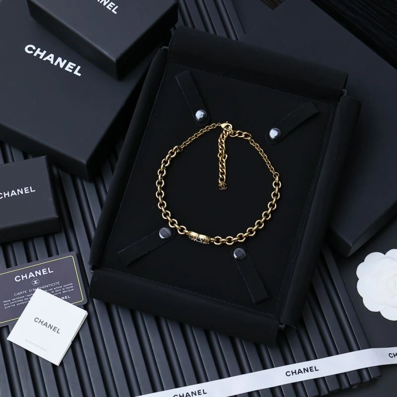 Chanel Necklaces Comfortable 228544
