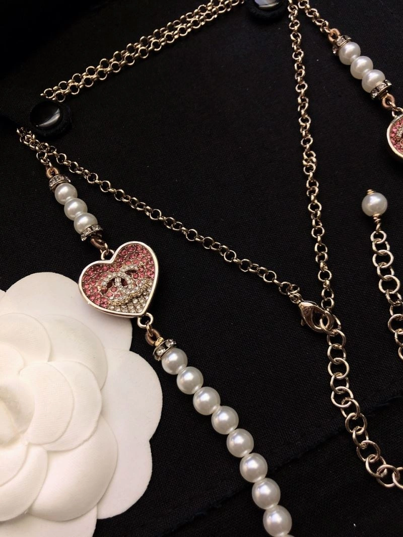 Compact Chanel Necklaces 228507