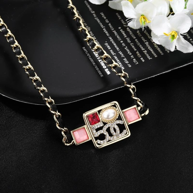 Chanel Necklaces Compact 228517
