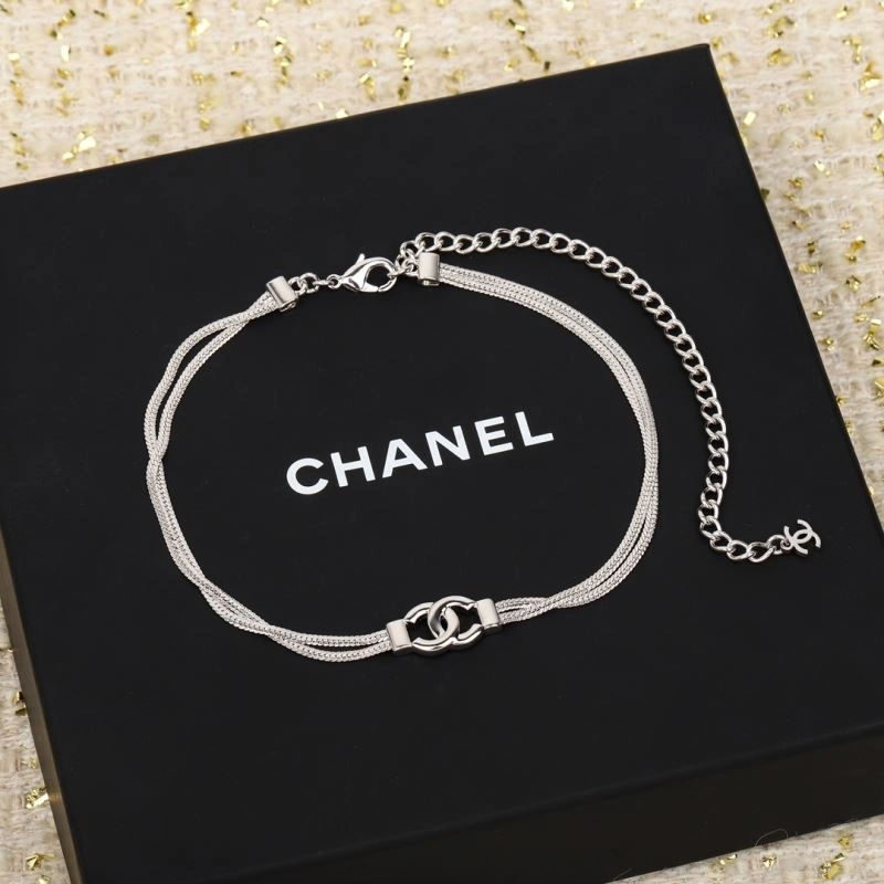 Chanel Necklaces Casual 228528