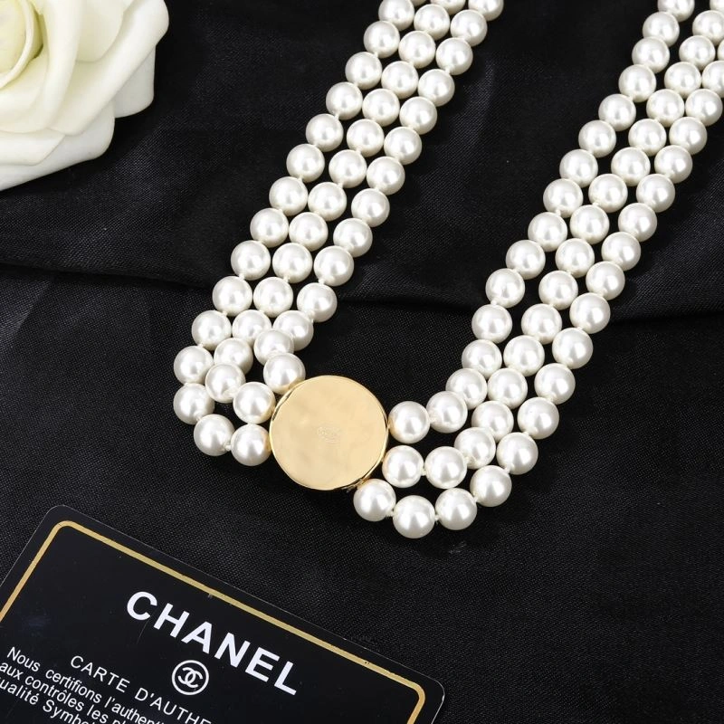Packable Chanel Necklaces 228526