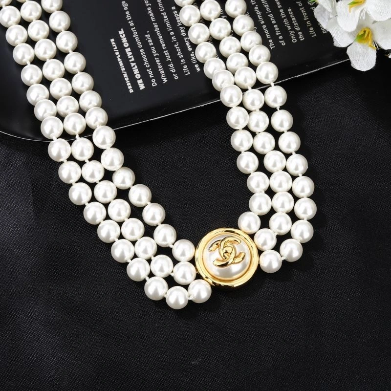 Packable Chanel Necklaces 228526
