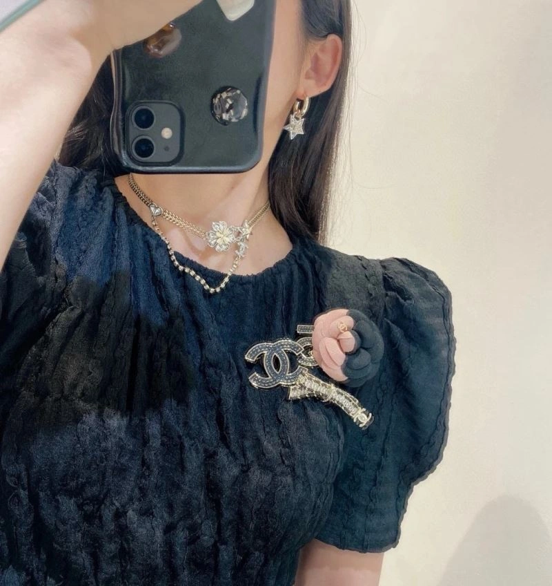 WrinkleFree Chanel Necklaces 228498