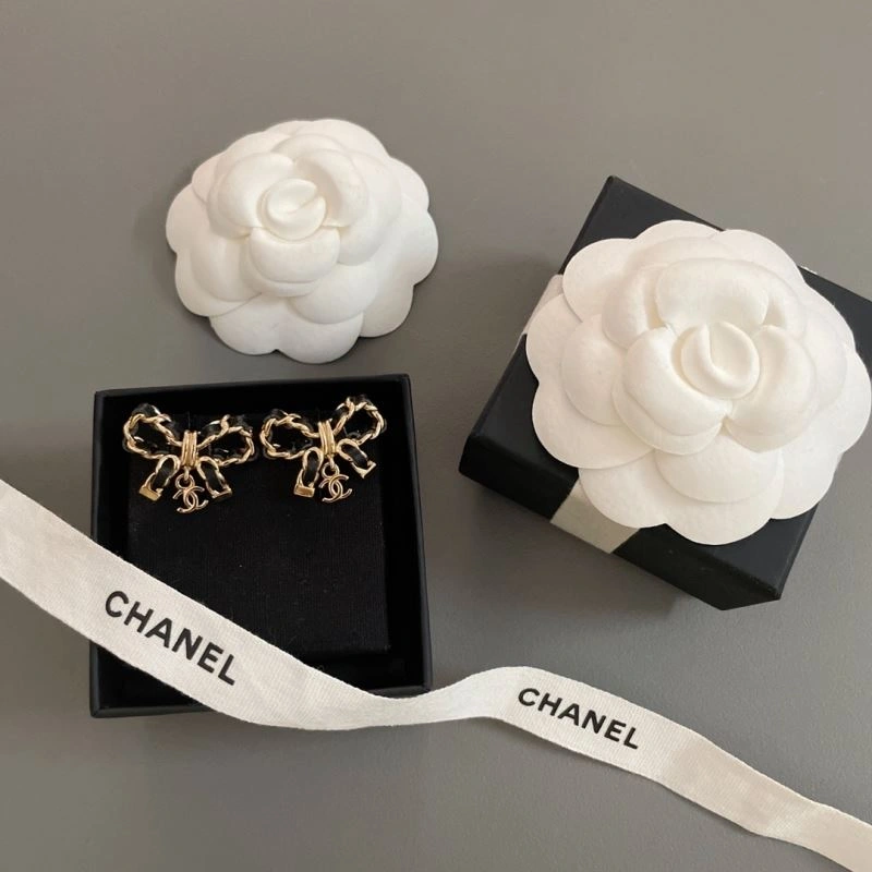 Original Chanel Necklaces 228468