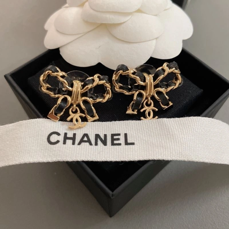 Original Chanel Necklaces 228468