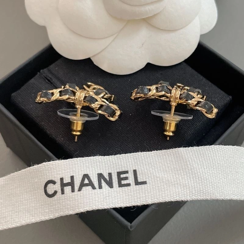 Original Chanel Necklaces 228468