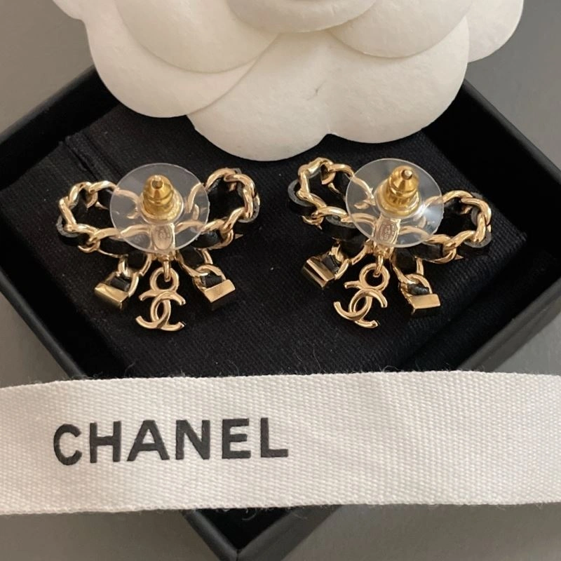 Original Chanel Necklaces 228468